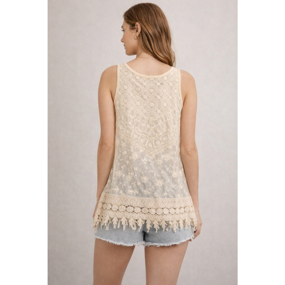 Haute Monde Boho Lace Tank Top Cream Crochet Fringe Hem Sheer Floral Size M
Dres - Picture 3 of 11